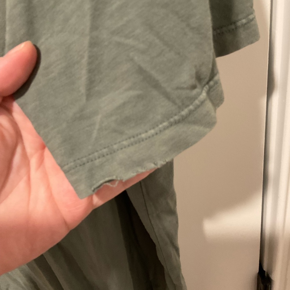 aerie Olive Green V-Neck Distressed Boyfriend Tee Size Large - Picture 4 of 6